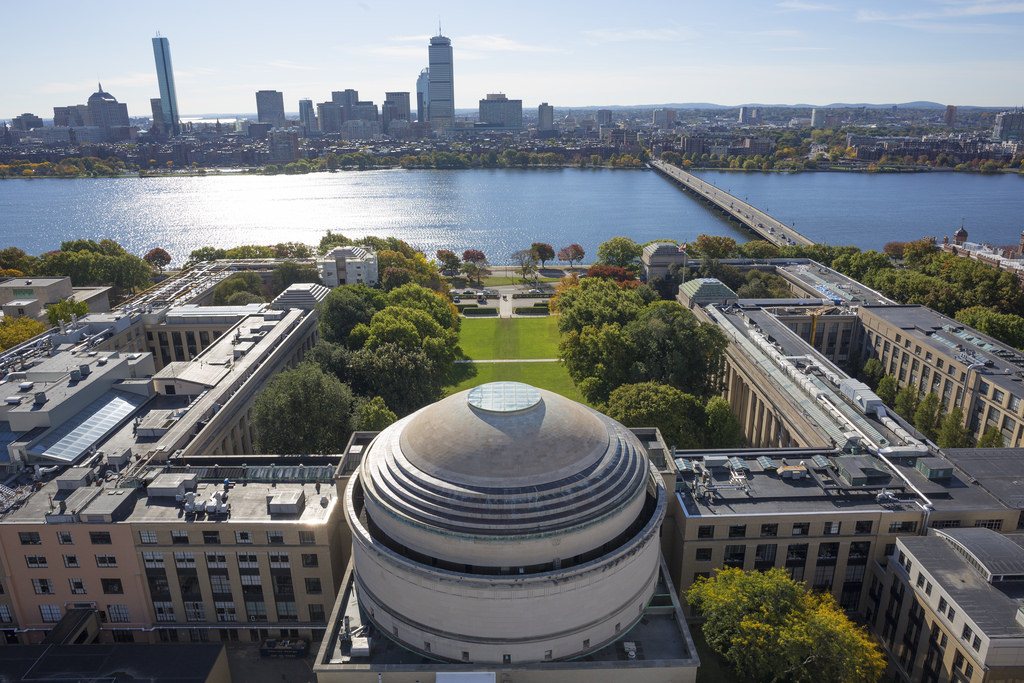 MIT: Massachusetts Institute of Technology