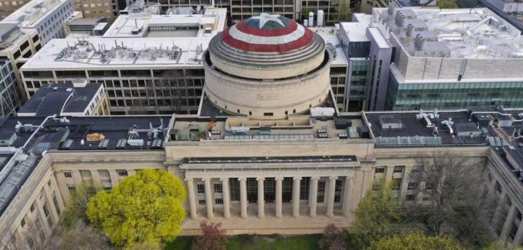 Università del MIT Massachusetts Institute of Technology